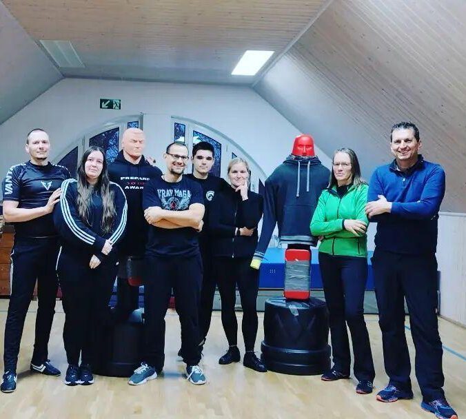 Partnerübung bei einem Combatives-Seminar in Röckingen